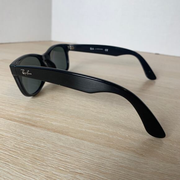 Ray-Ban RB5184 2000 Sunglasses READ Black 52-18-145 - Picture 9 of 11